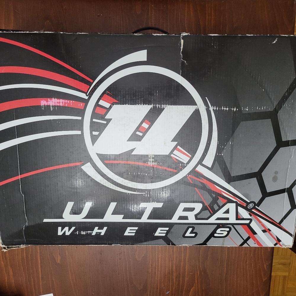 Men's Ultra wheels Black/red rollers